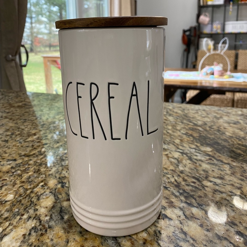 Rae Dunn CEREAL cani